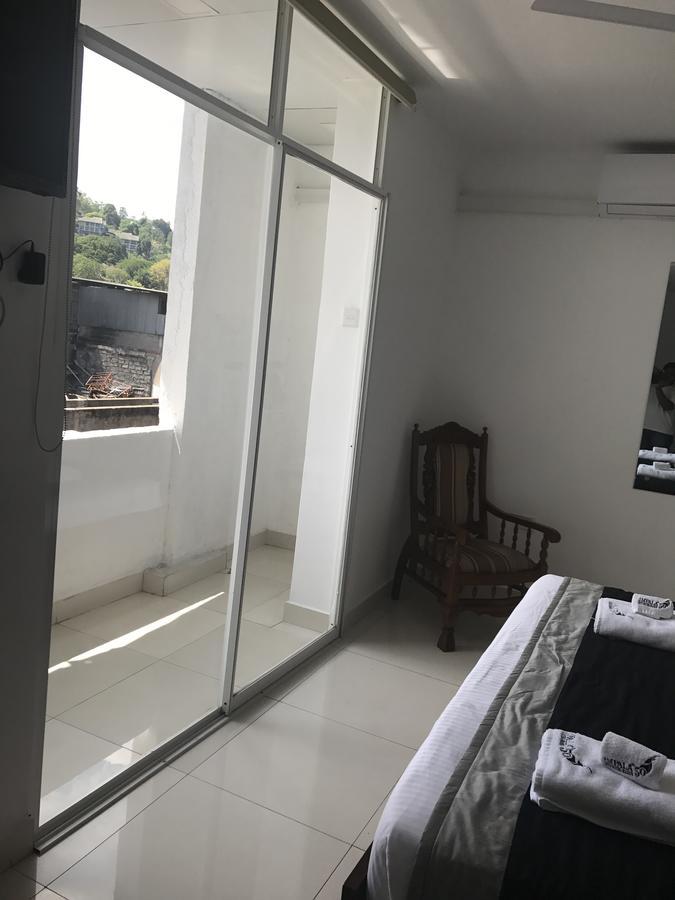 Impala City Hotel And Hostel Kandy 50 Dış mekan fotoğraf