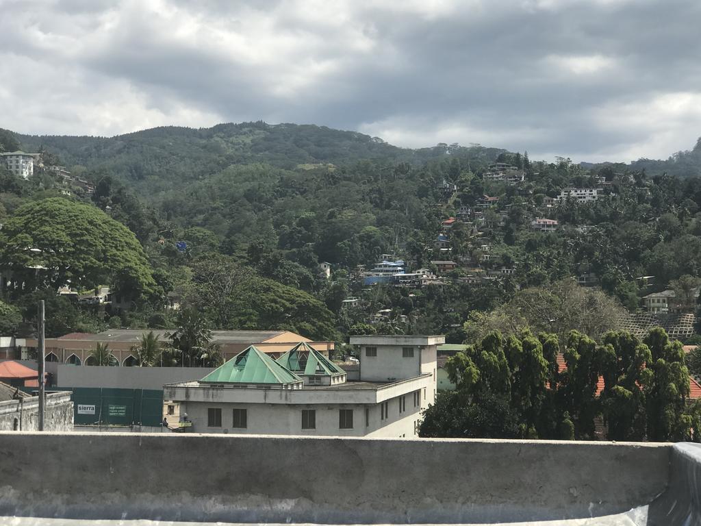 Impala City Hotel And Hostel Kandy 50 Dış mekan fotoğraf